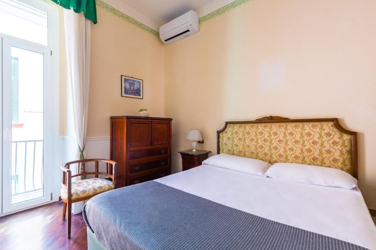 Grand Classic Apartment At San Martino By Napoliapartments Exteriér fotografie