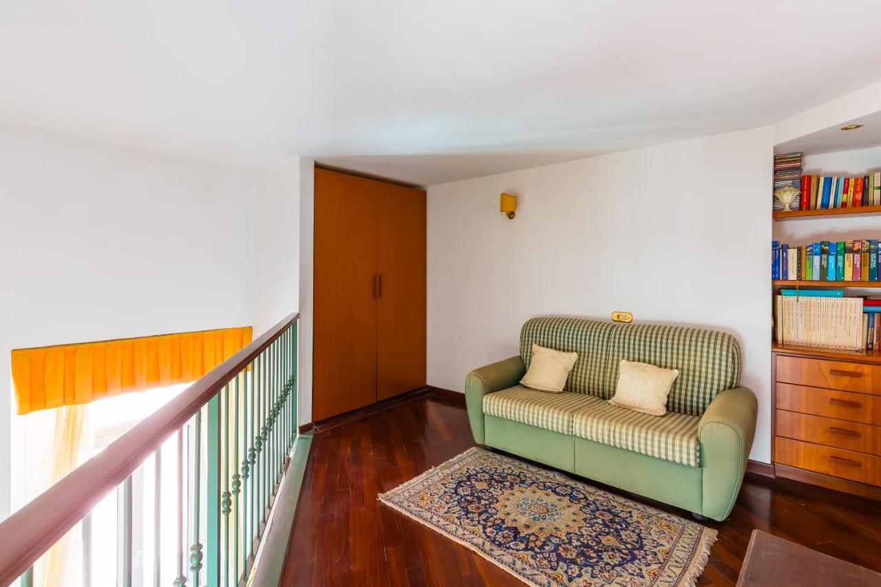 Grand Classic Apartment At San Martino By Napoliapartments Exteriér fotografie