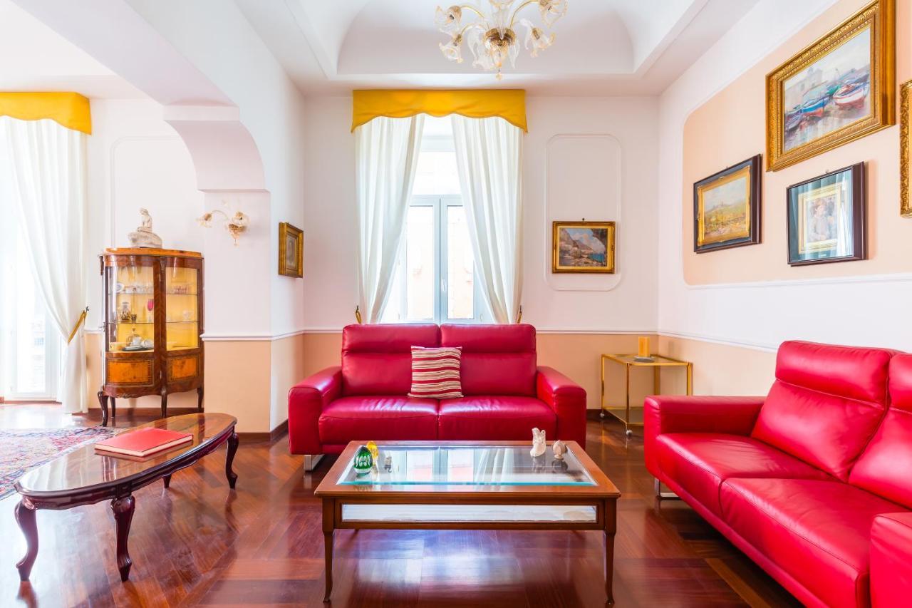 Grand Classic Apartment At San Martino By Napoliapartments Exteriér fotografie