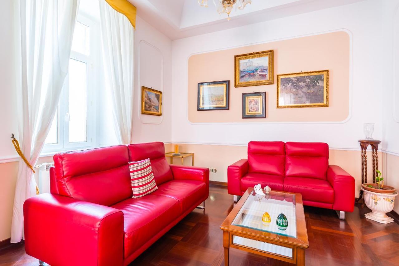 Grand Classic Apartment At San Martino By Napoliapartments Exteriér fotografie